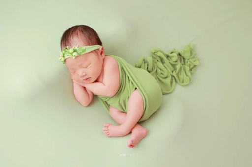 响水宝宝拍嗝吐奶 响水宝宝拍嗝吐奶