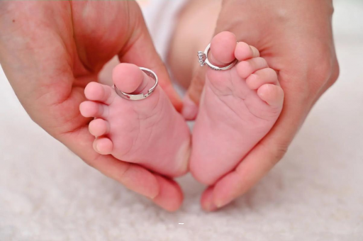 响水宝宝脸上长黑点